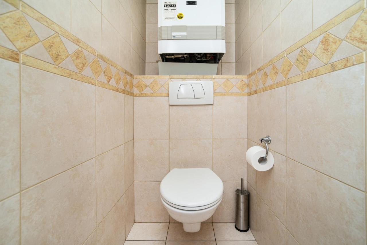 פראג Central, Spacious, Modern 5 Bedrm Duplex W/Balcony מראה חיצוני תמונה